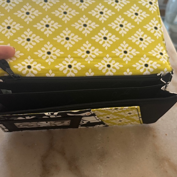 Floral Patterned Wallet - Picture 3 of 5